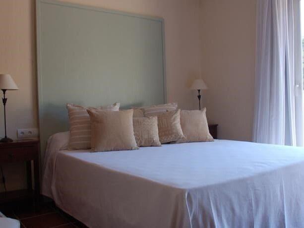 Boutique Hostal La Curandera De Salinas Sant Francesc de s'Estany Zewnętrze zdjęcie