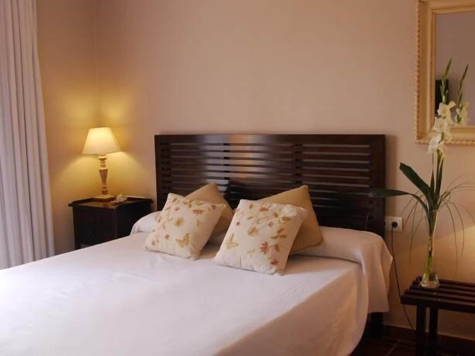 Boutique Hostal La Curandera De Salinas Sant Francesc de s'Estany Zewnętrze zdjęcie