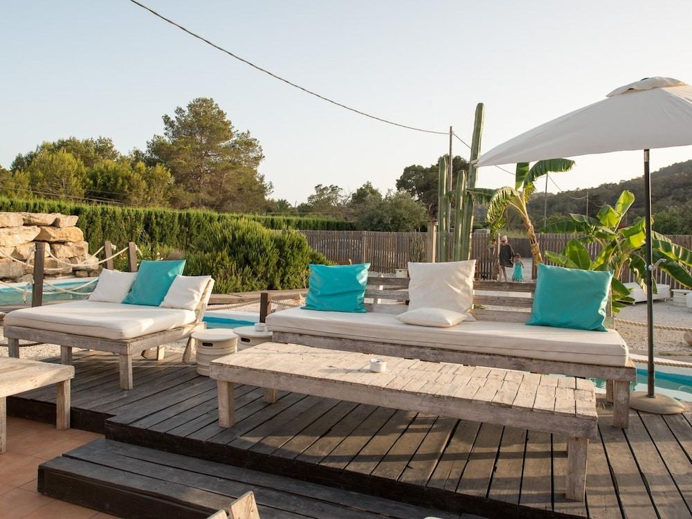 Boutique Hostal La Curandera De Salinas Sant Francesc de s'Estany Zewnętrze zdjęcie