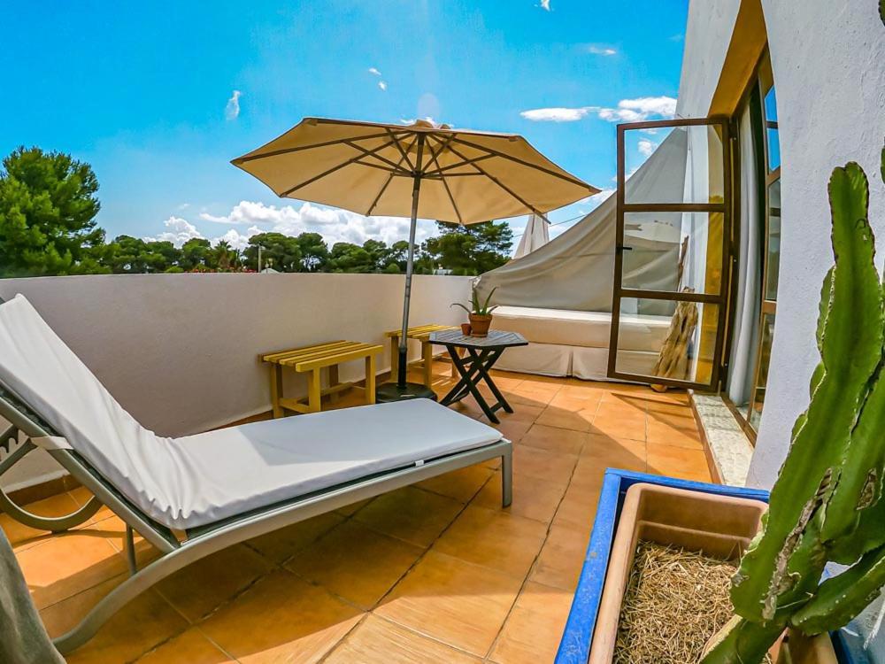 Boutique Hostal La Curandera De Salinas Sant Francesc de s'Estany Zewnętrze zdjęcie