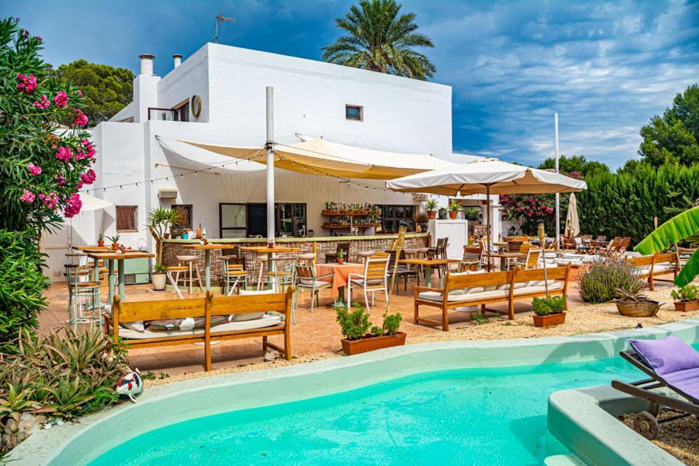Boutique Hostal La Curandera De Salinas Sant Francesc de s'Estany Zewnętrze zdjęcie