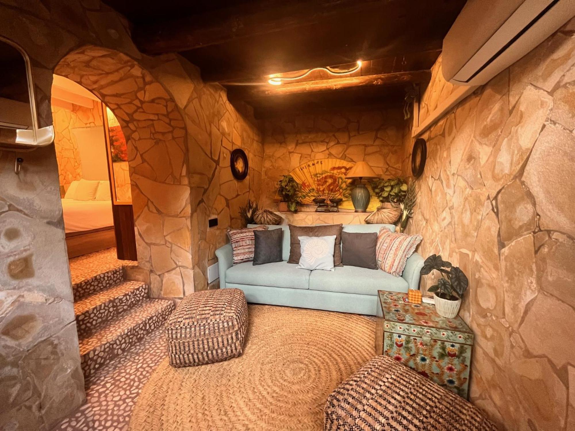 Boutique Hostal La Curandera De Salinas Sant Francesc de s'Estany Zewnętrze zdjęcie