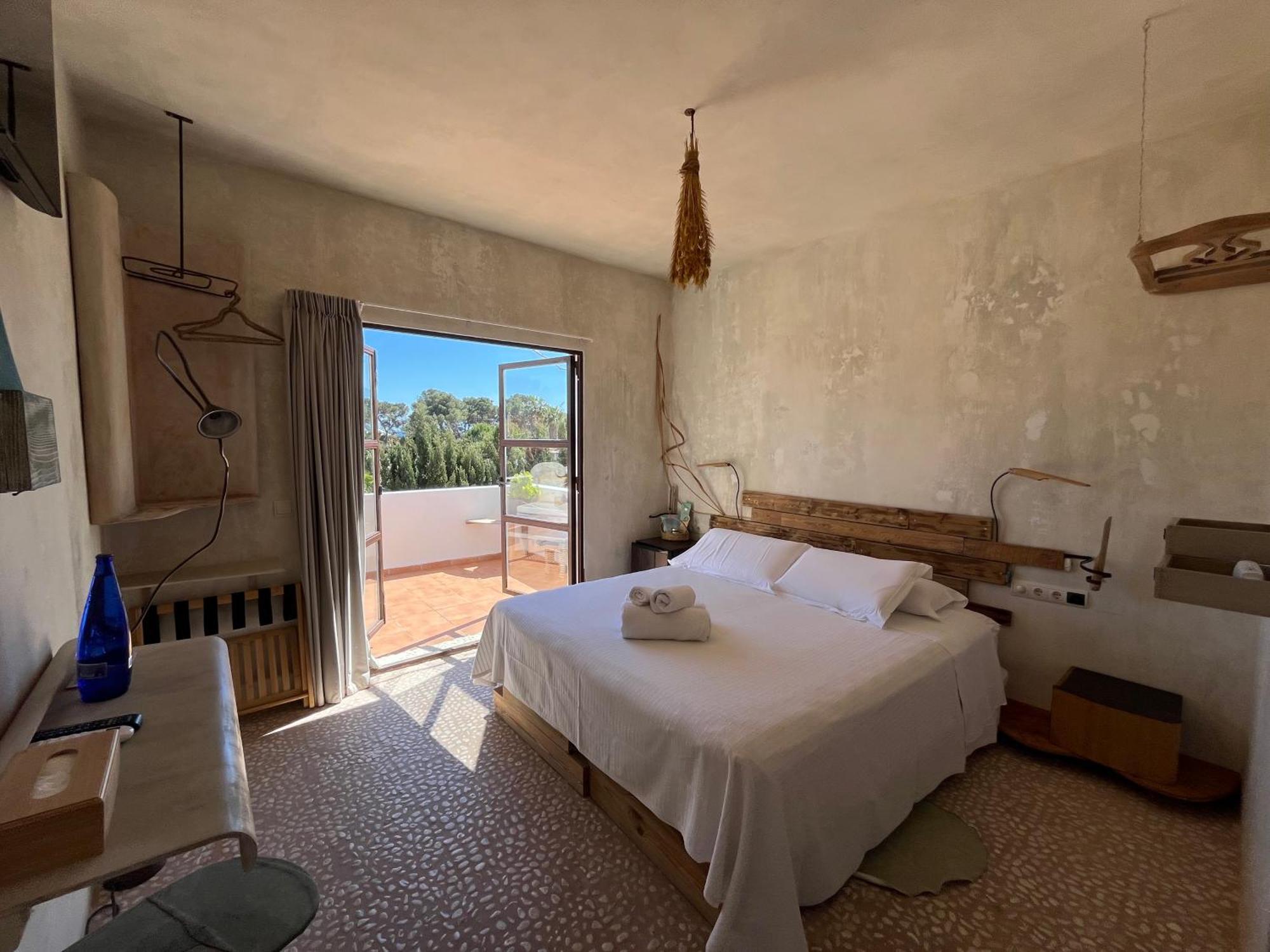 Boutique Hostal La Curandera De Salinas Sant Francesc de s'Estany Zewnętrze zdjęcie