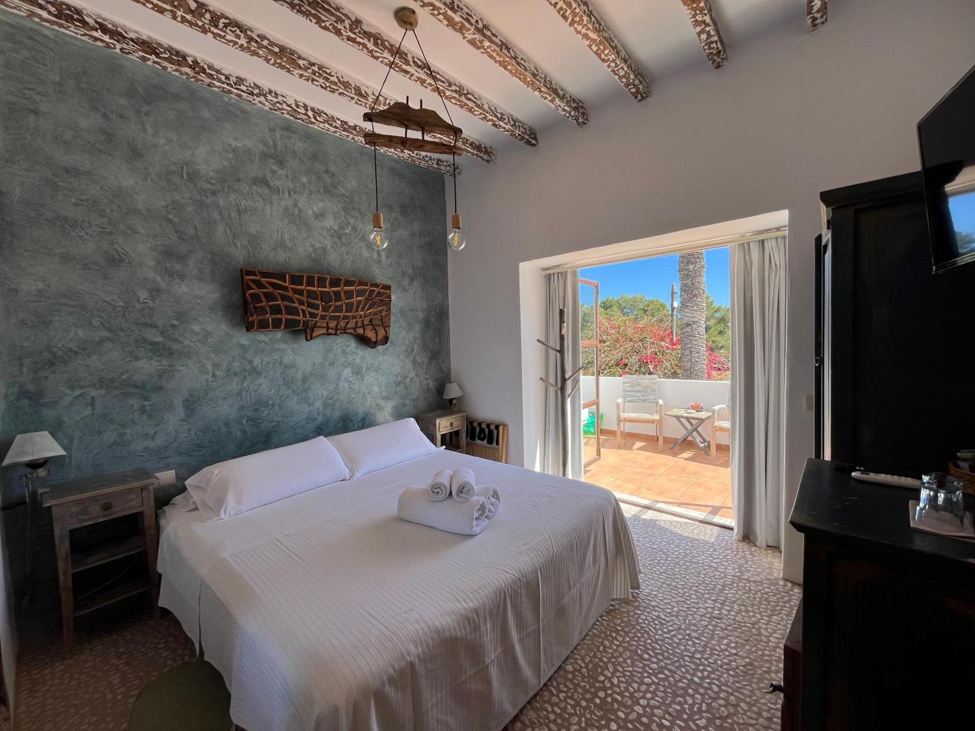 Boutique Hostal La Curandera De Salinas Sant Francesc de s'Estany Zewnętrze zdjęcie